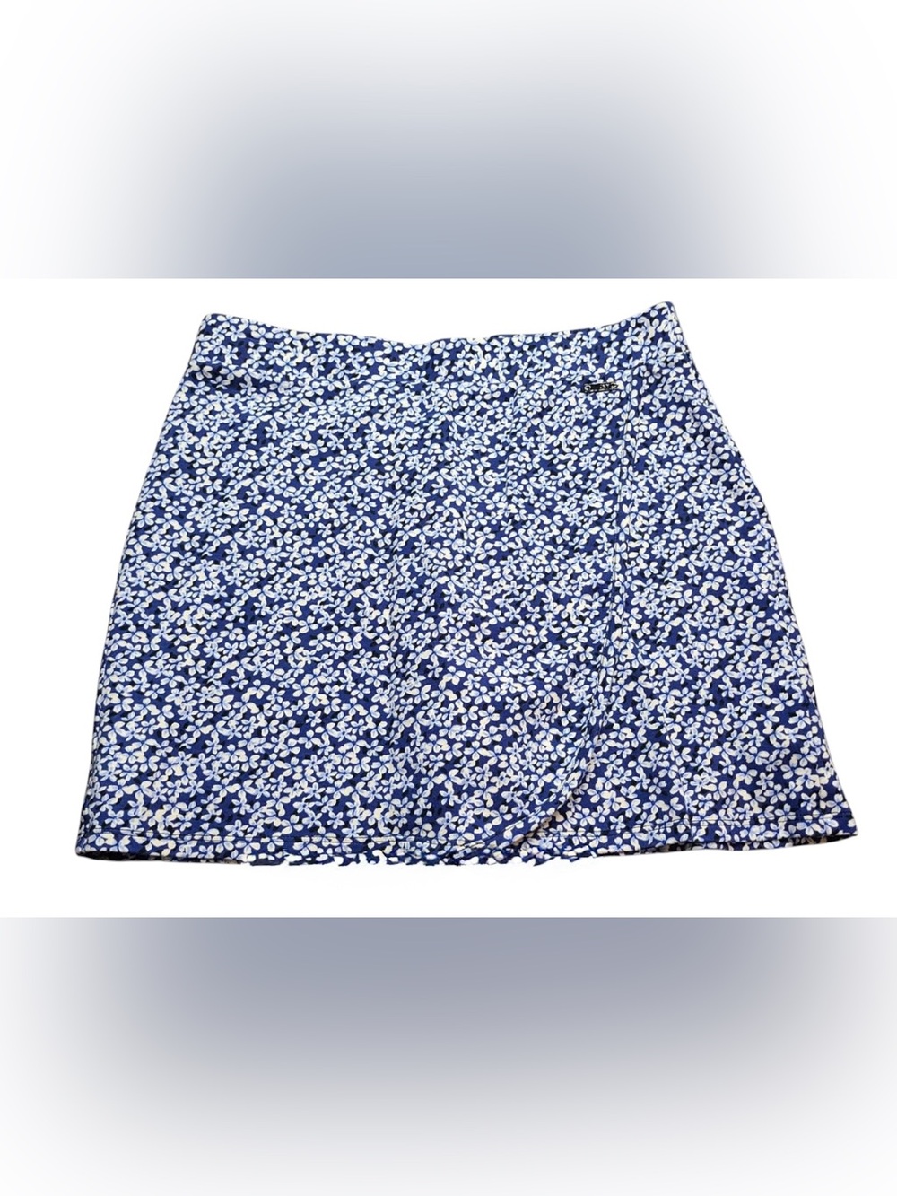 Jones New York ~ Mini Skort ~ Blue & White Floral ~ Thick Elastic Waistband ~